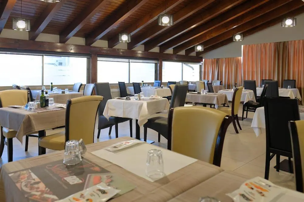 فندق Marosticana 008 Dueville 3*,